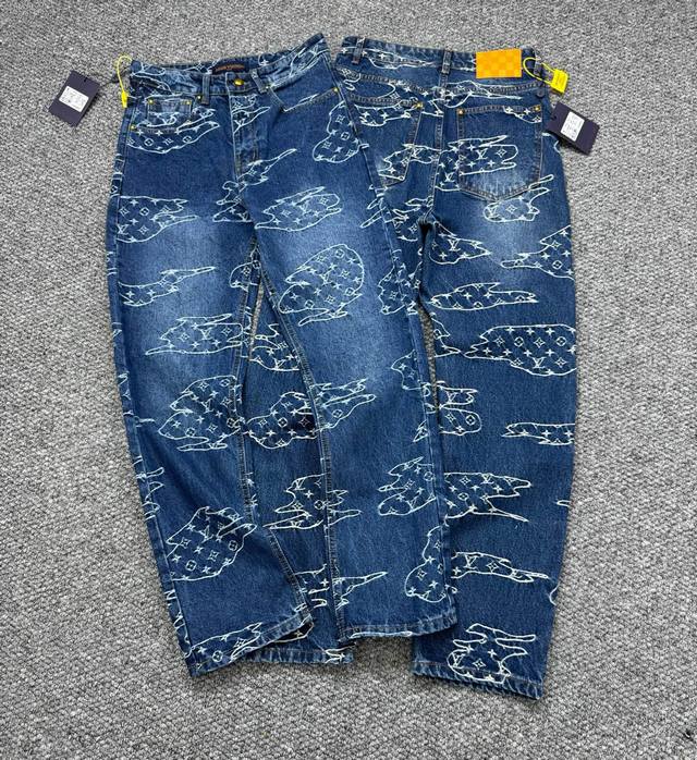 Style: H805 Jacket Style: H806 Louis Vuitton x Pharrell *Nigo co-branded Louis