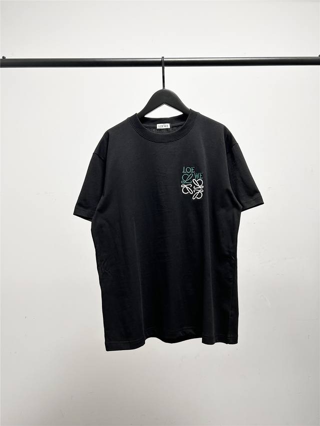 High version, very good quality! High-quality Loewe dislocation logo embroidere