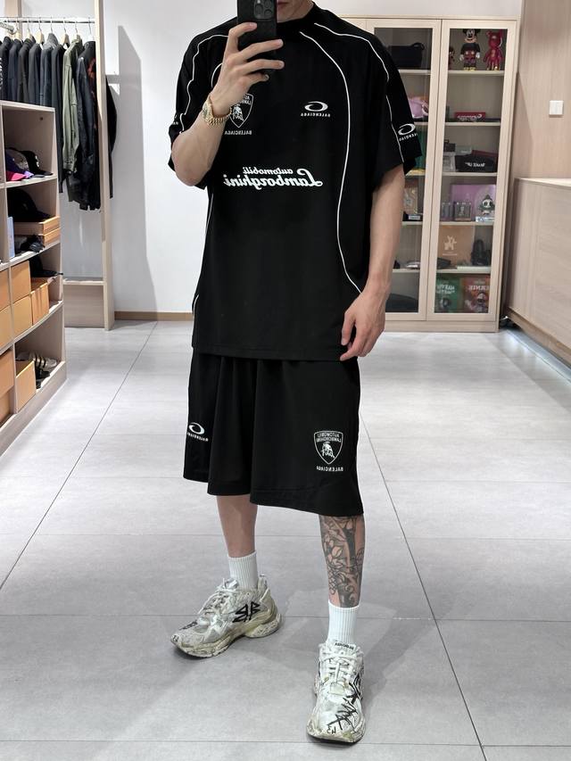 Too big! ! Balenciaga X Automobili Lamborghini joint model plain mesh casual sh