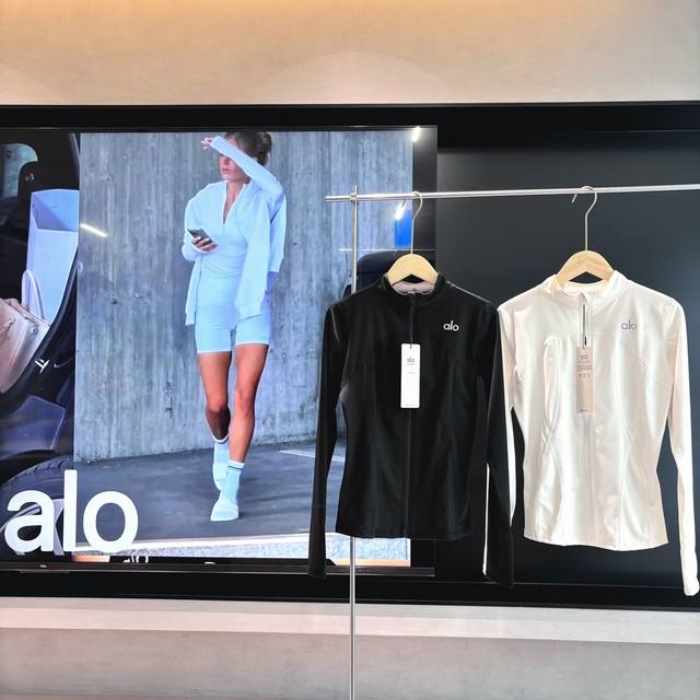 Alo Yogo Spring and Summer New Slim Fit Ice Silk Zipper Yoga Jacket Sun Protecti