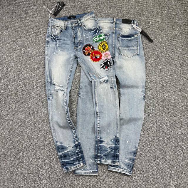 Style number: H870 Amiri & Amiri new jeans embroidered logo washed ripped patte