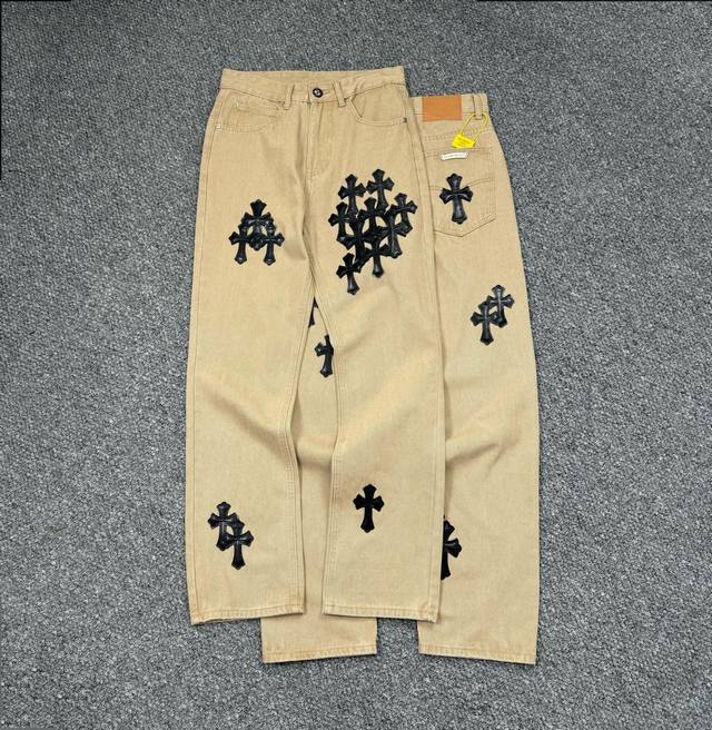 Style number: H848 Chromehearts & Chromehearts unlabeled support platform new 2