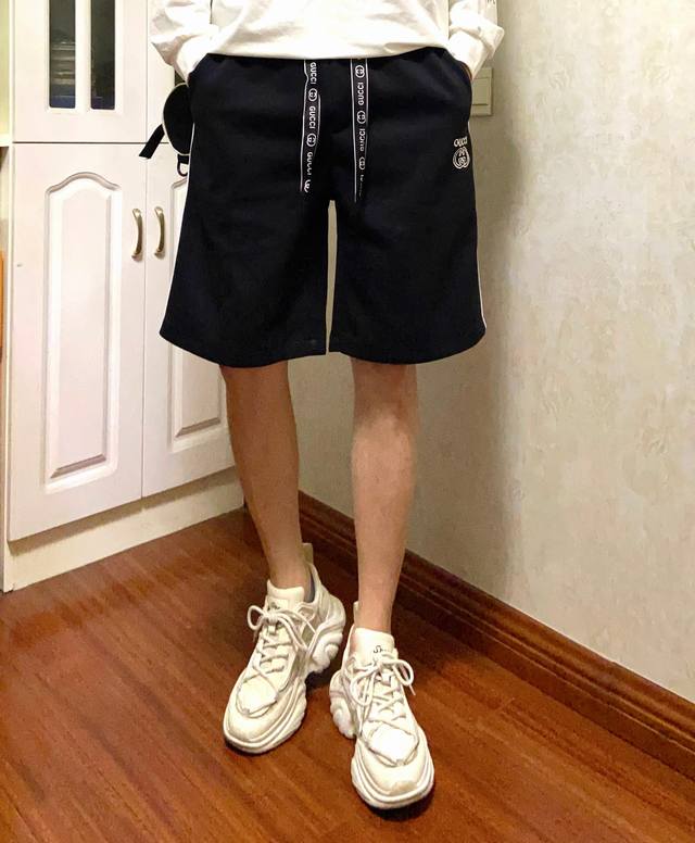 New! Gucci white striped couple shorts! Loose fit! Made of 320g double-sided co