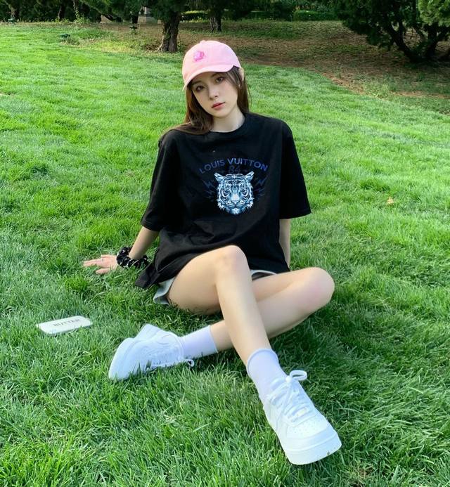 Lv Tiger head letter print short sleeve top picture DDD