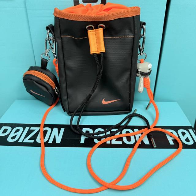 Nike outdoor sports shoulder bag mobile phone bag street fashion personality rab