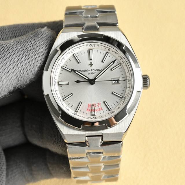 Brand: Vacheron Constantin Series: Overseas Series Color: White Size: 41mm Move
