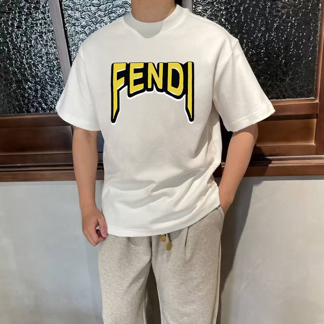 Style number: F082 Fendi 25Ss Master personally designed trendy new printed rou