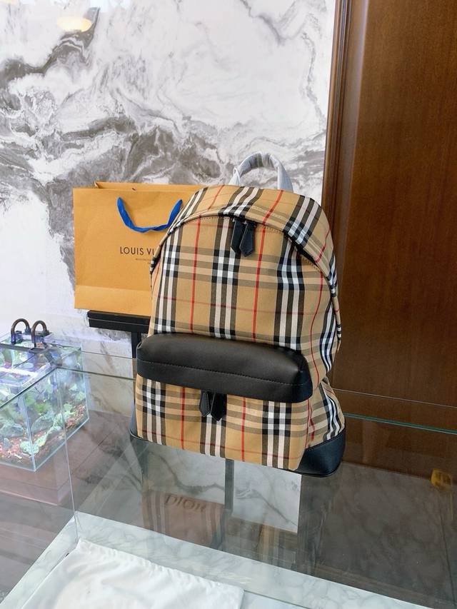 Burberry Burberry check backpack Unisex style, classic vintage check pattern ful