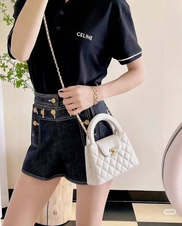 Chanel Kelly Handbag White Fashion is a cycle The popular second-hand Kelly is r