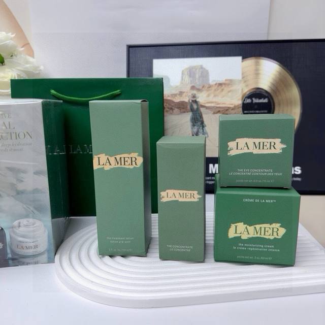 La Mer Repair 4-piece Set La Mer latest version with handbag Purchase level bran