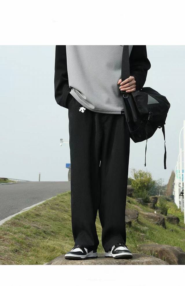 for Descente 25Ss spring and summer new men's outdoor business casual solid col