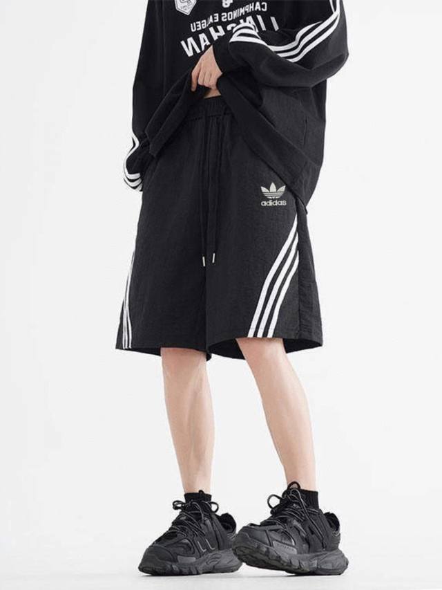 Adidas Adidas Trefoil oblique three-bar shorts embroidered versatile couple sho