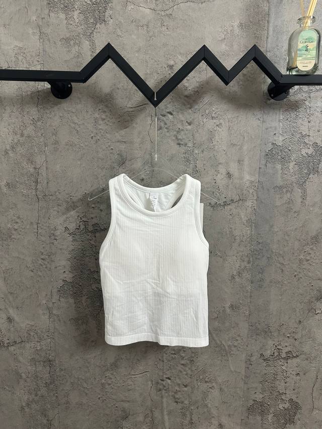 Lululemon Courtcore urban tennis style series Ebb To Street series light support