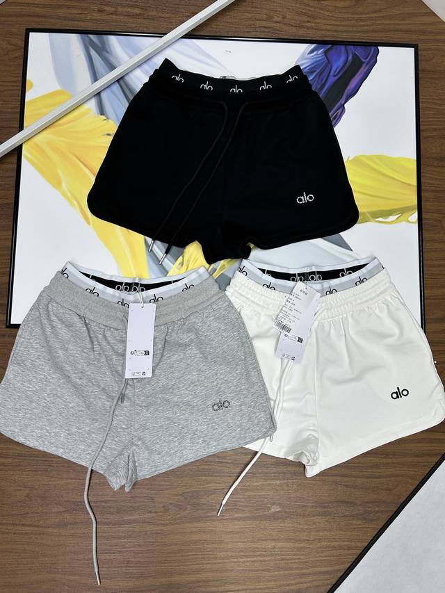 Summer essential shorts Alo women's shorts Summer casual sports style The fake