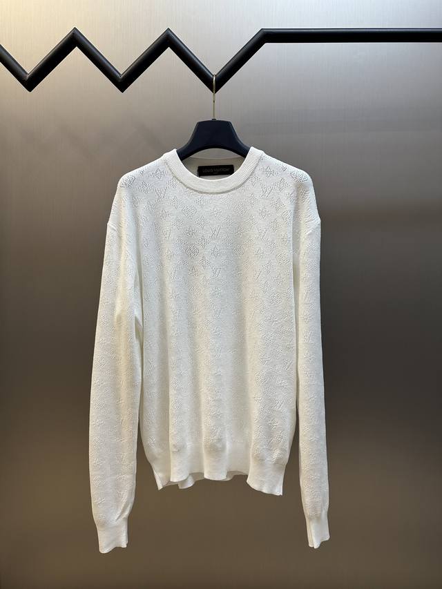 Lv Hollow stitch long sleeve sweater Made of 40s double-strand combed cotton yar