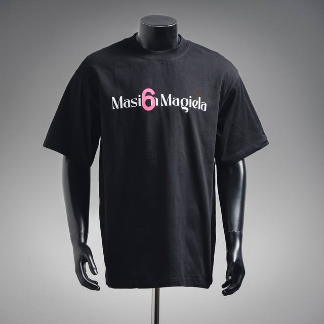 Maisonmargiela 25Ss alphanumeric pink 6 printed short-sleeved T-shirt The logo i
