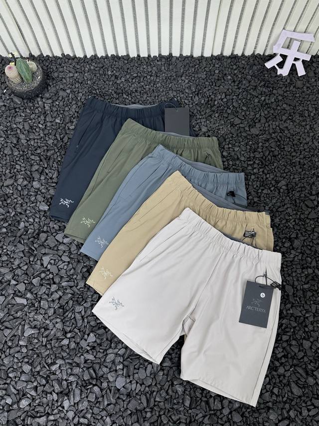Arcteryx Arc'teryx Summer Men's Outdoor Mountaineering Fitness Sports Commuter L