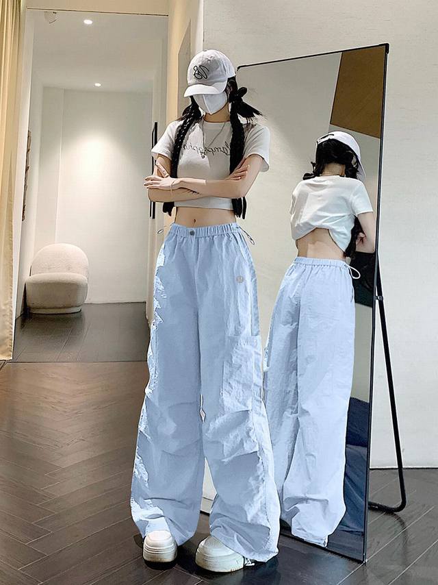 Lululemon My dears, are you still worried about what pants to wear in summer? Th
