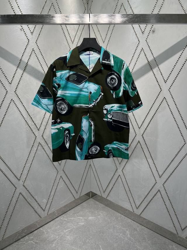 Burberry 25Ss new short-sleeved shirt made from Italian fine cotton poplin. Dec