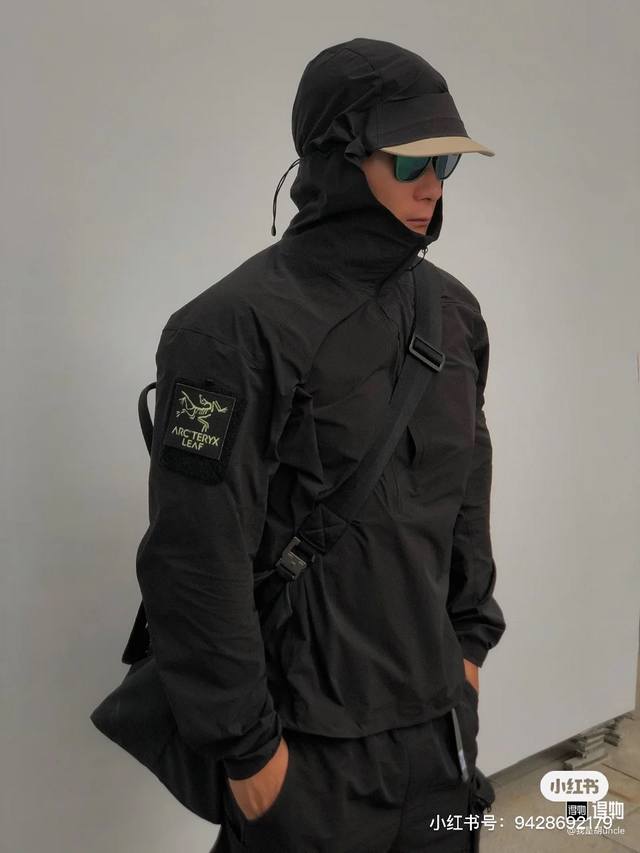 Exclusive model with 1:1 DDD