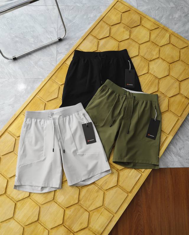 for Lulu Lulu's new summer men's woven quick-drying shorts! Threaded breathable