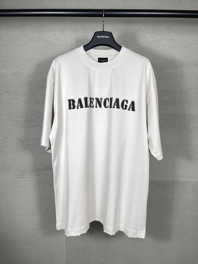 Real shot top version. Official quality Balenci*Ga Paris. New letter logo printe