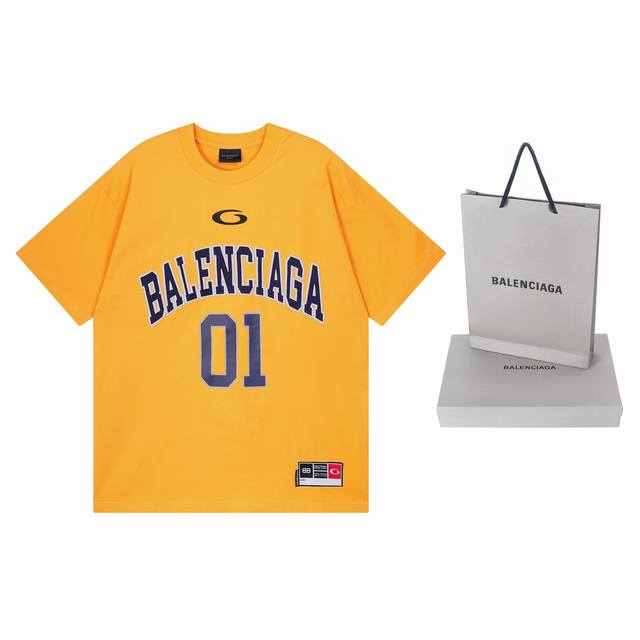 Real photos of the top version. Official quality Balenci*Ga Paris. SS25 latest b