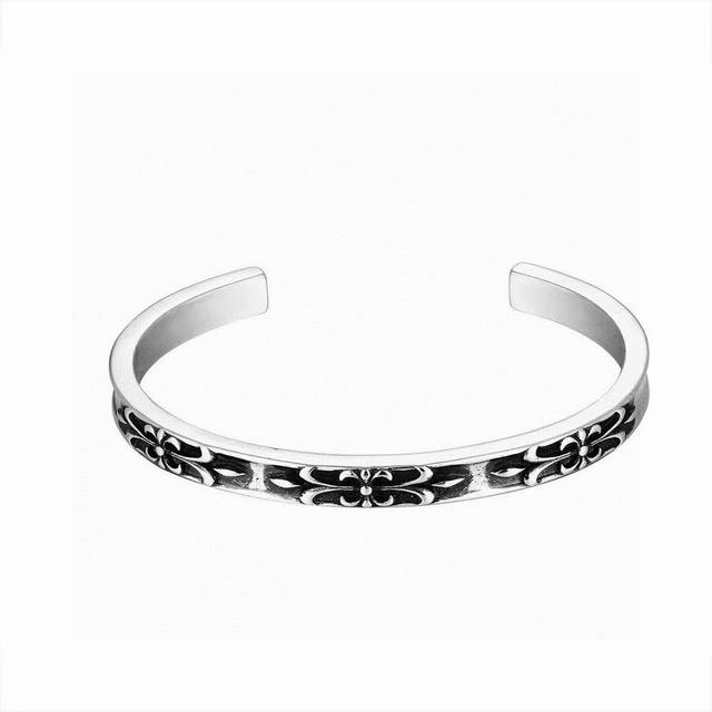 Chrome Hearts open bracelet, retro military flower. Unisex, a must-have for cool