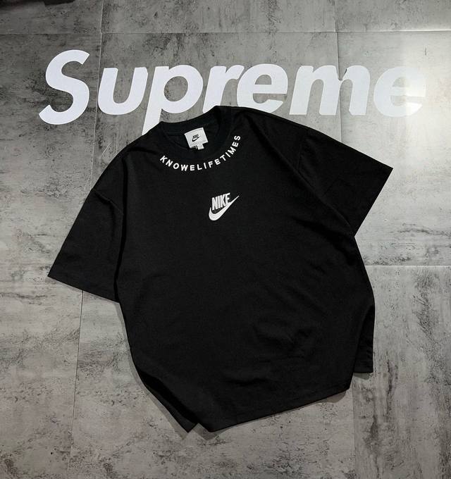 Nike embroidered couple short-sleeved T-shirtThe fabric is made of combed cotton