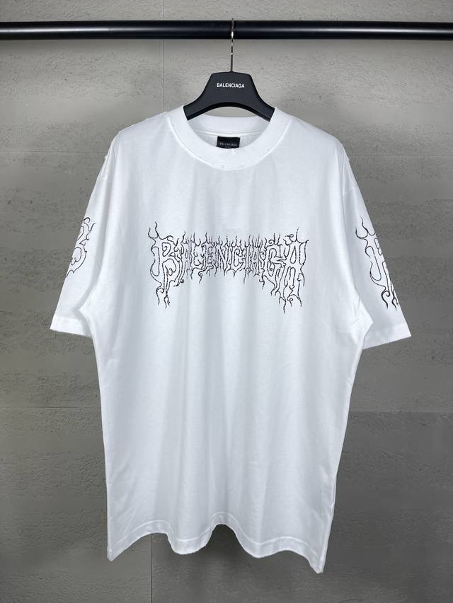 Real photos of the top version. Official quality Balenci*Ga Paris. New flame let