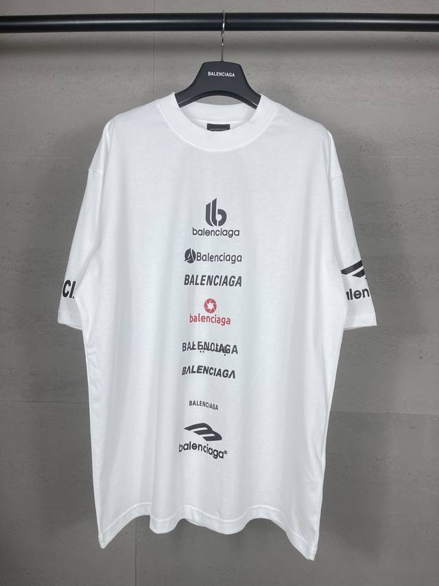 Real photos of the top version. Official quality Balenci*Ga Paris. New style of