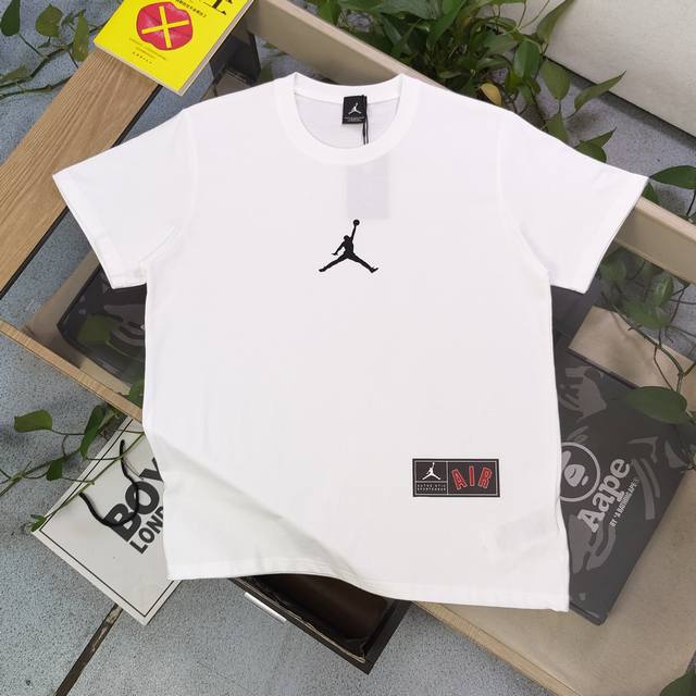 New Model number: Tx194 New Jordan Aj simple flying man pattern Logo printed cas