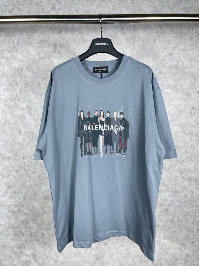 Real photos of the top version. Official quality Balenci*Ga Paris. Classic style