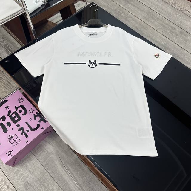 Moncler 25Ss contrasting embroidered large logo, small embroidered badge on the