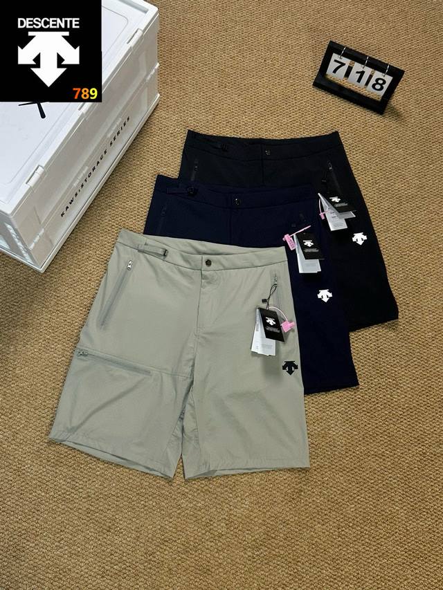 Descente 24Ss new zipper basic outdoor casual shorts high quality Color: Black N