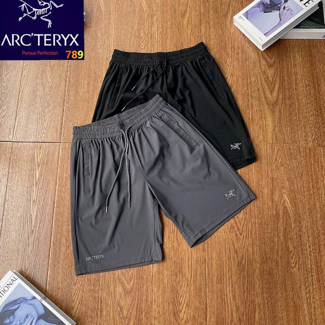 Arc'teryx Classic Small Logo Printed Quick-Drying Shorts Hot Sale A casual sport