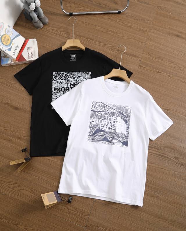 New Brand: The North Face Size: ML-Xl-Xxl-Xxxl Color: White-Black Type: Men's sp
