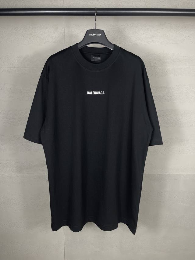 Real photos of the top version. Official quality Balenci*Ga Paris#Classic style.