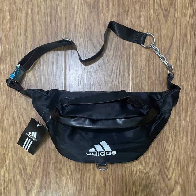 Adidas Adidas high quality metal buckle Oxford material shoulder bag messenger b