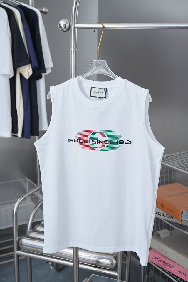 Gu Gujia 25Ss early spring new classic red and green letter logo printed vest Li
