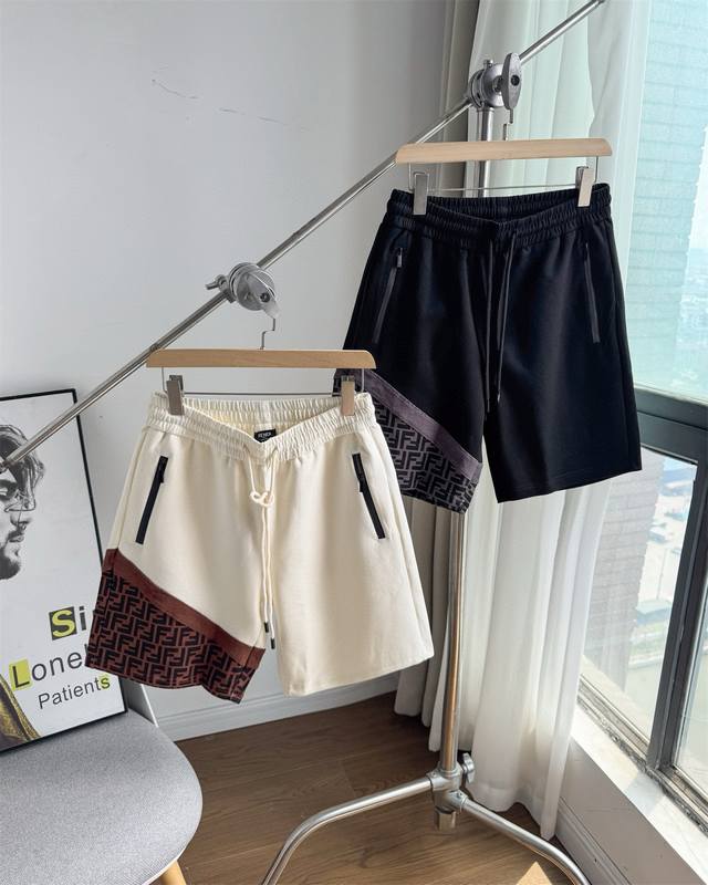 for top replica, currency difference Fendi Fendi laminated zipper pocket splici