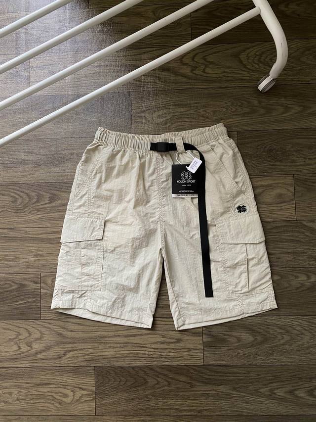 Kolon Sport flap multi-pocket loose water-repellent and dirt-resistant shorts Of