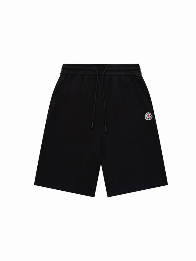 Foreign trade order model can be matched with a suit Moncler official website mo