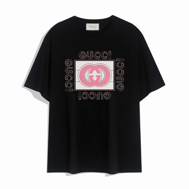 Gucci pink letter print short-sleeved T-shirt, the design looks full of high str