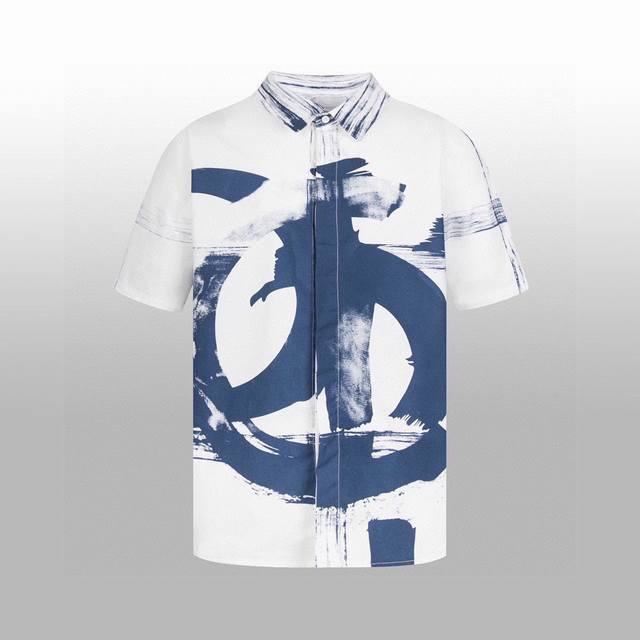 High version Dio* New short-sleeved shirt inspired by ink blues. Great for both