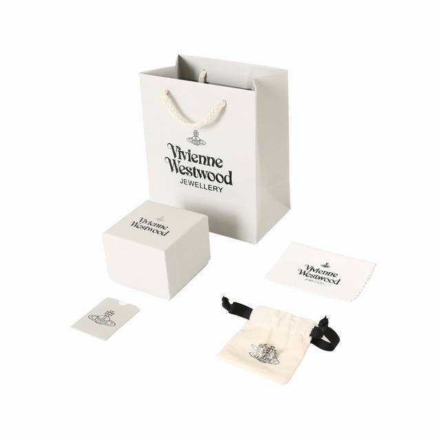 Vivienne Westwood Butterfly Earrings The delicate texture on the butterfly's win