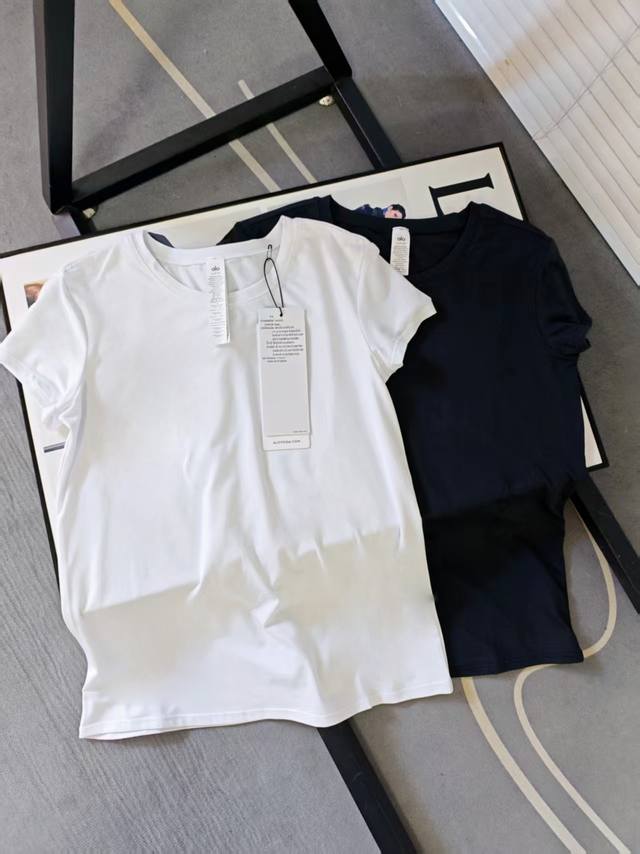 Alo Back Collar Reflective Logo Basic Slim Short Sleeve Size Chart Alo Back Prin