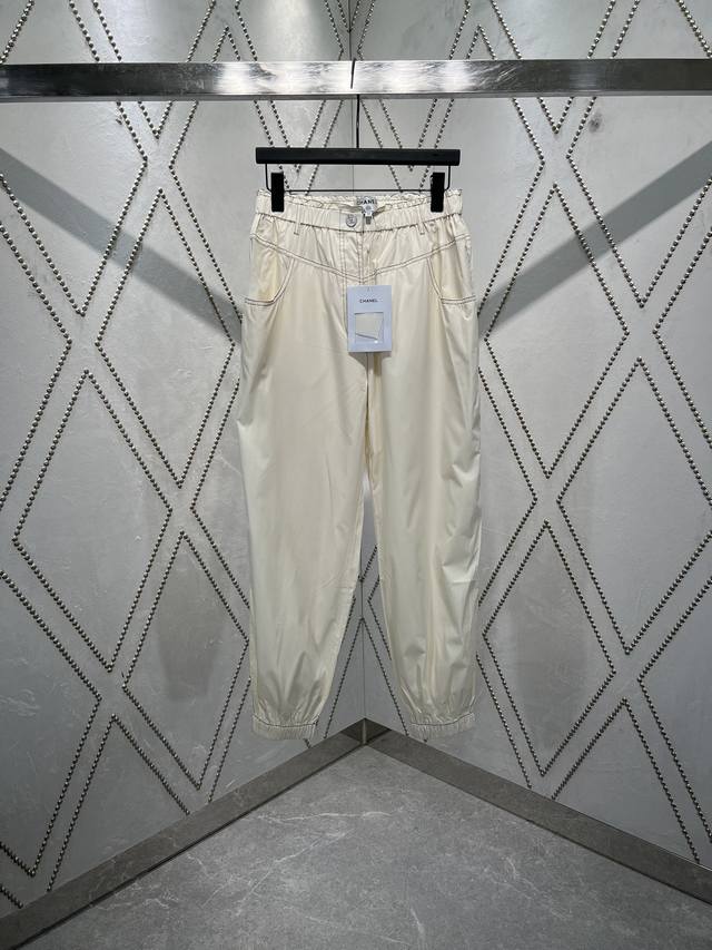 Chanel's new high-waisted cuffed trousers Customized Yb fabric, soft and comfor