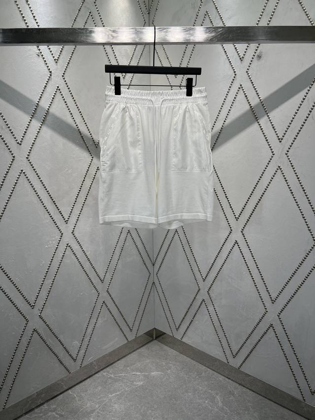 25Ss The new drawstring shorts are made of soft cotton knitted and dyed in eleg