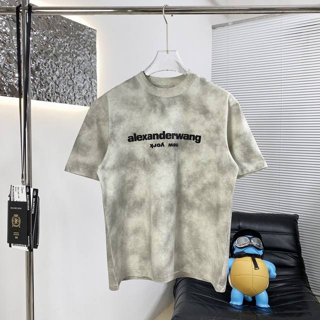High quality Aw Alexander Wang 25Ss new short-sleeved T-shirt The fabric is mad